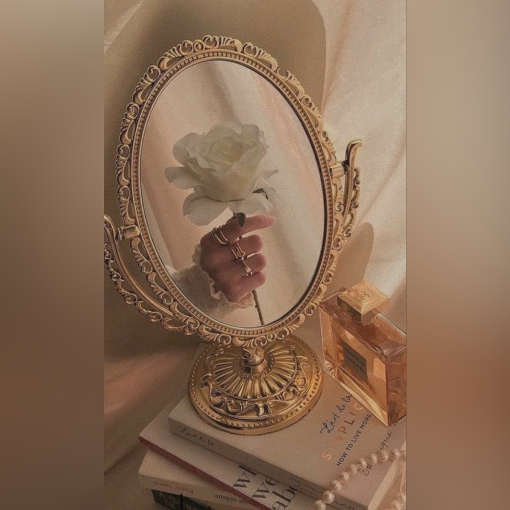 Meet your Posher lily